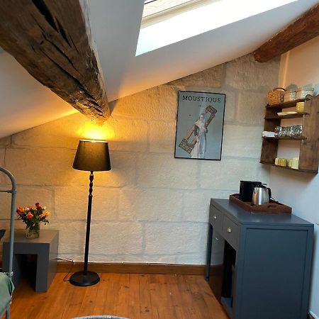 La Maison De Cerise Fourques  エクステリア 写真